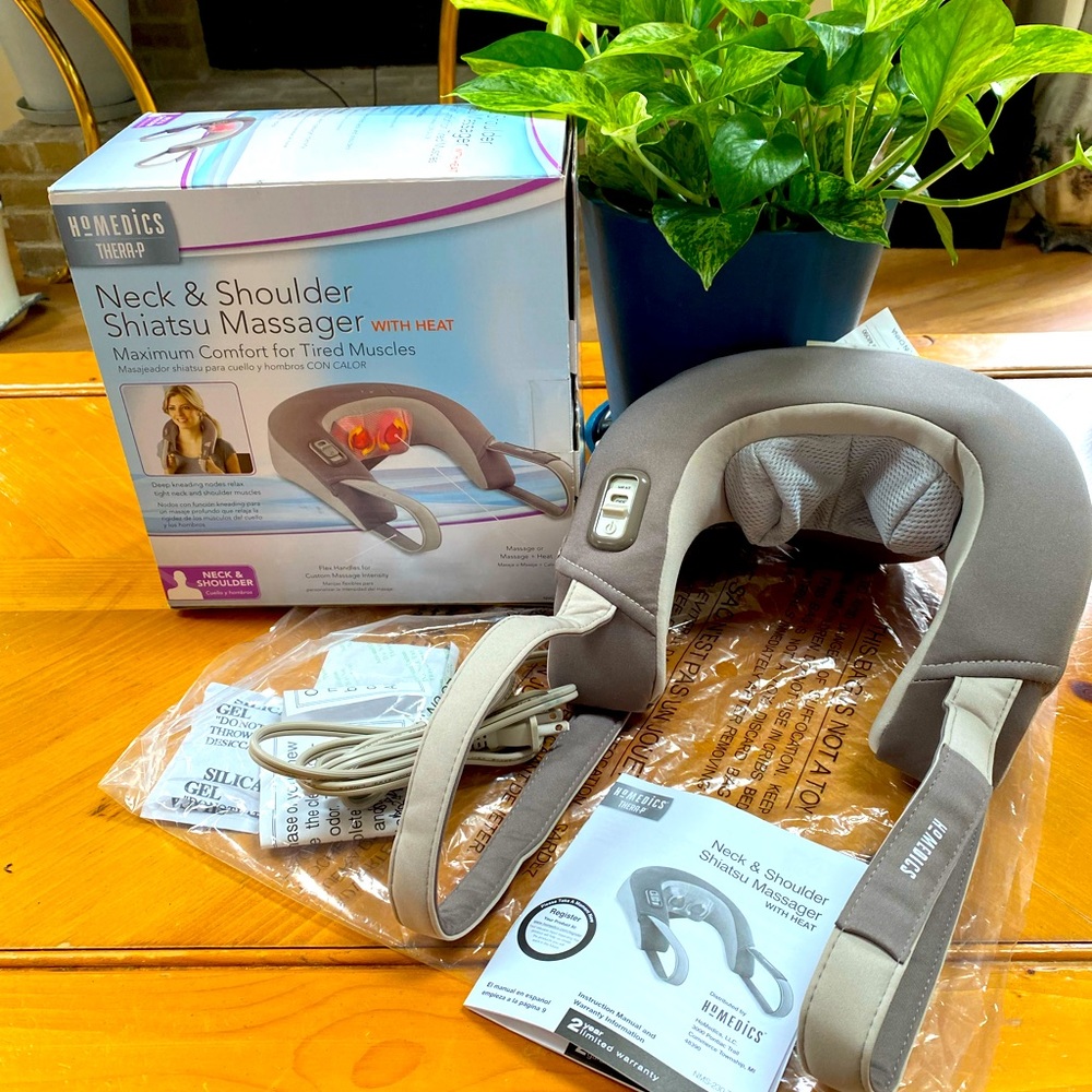 Neck & Shoulder Shiatsu Massager with heat by Homedics Thera-p.